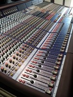 Console haute gamme midas legend 3000 44 dans un etat IRRÉPROCHABLE  ! - 3 000 €