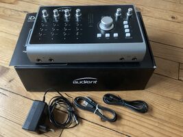 Vends Audient ID44 - 350 €