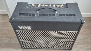 Vends ampli Vox VT50 - 150 €