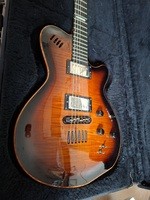 Guitare godin lgx sa midi et étui godin - 1 190 €
