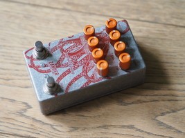 Vends preamp + fuzz Sono - 90 €