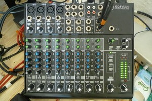 Vends Mackie1202VLZ4 Tbe - 149 €