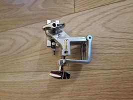 Vends clamp Pearl PCX-200 pour rack batterie (NEUF) - 25 €