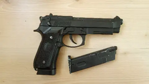 M9 full metal 2 chargeurs