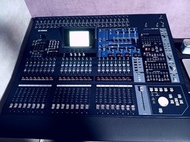 Brade YAMAHA DM2000 DANS UN ÉTAT ABSOLUMENT IRRÉPROCHABLE ! - 1 000 €