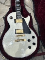 Vends Gibson Lespaul Custom Alpine White. - 3 300 €
