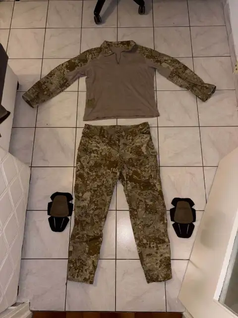 Tenue airsoft AOR1