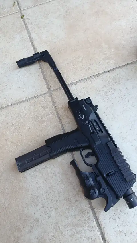Mp9a3 kwa gbb