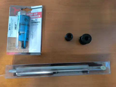 Vends ou échange pièces upgrade Striker AS-01