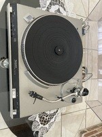 Platine vinyle Technics SL-3200 - 200 €
