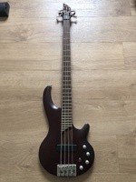 Basse Curbow Active 4  - 300 €