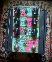 Double pédale d’effets - Wanabee beetronics - 220 €