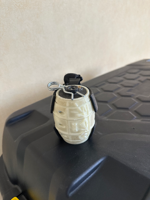 Grenade 360 storm phosphorescente