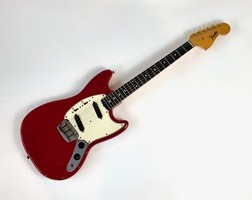 Fender Duo-Sonic II 1965 Dakota Red - 2 899 €