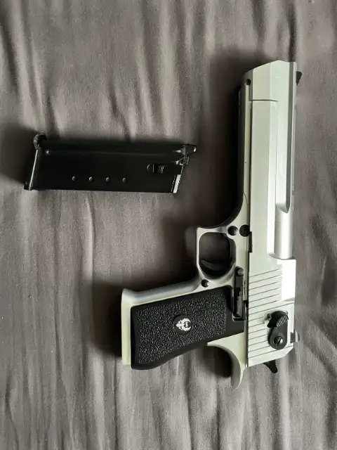 Desert Eagle à gaz