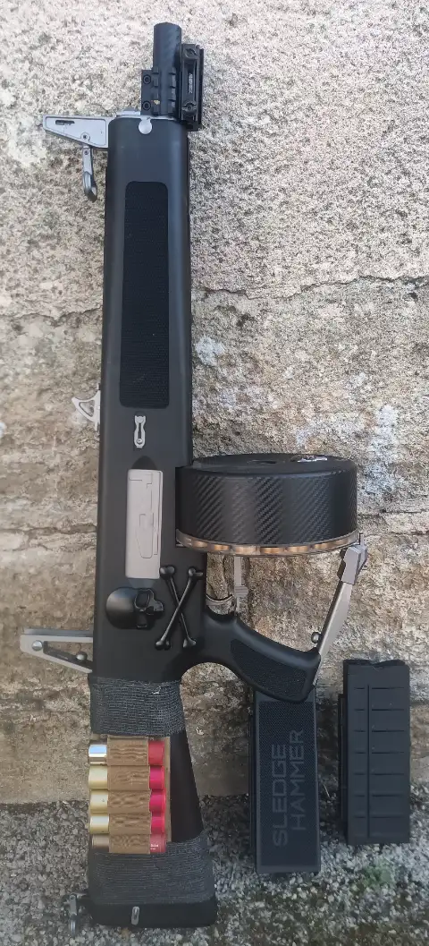 Fusil a pompe auto AEG