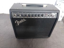Vends ampli FENDER - 100 €