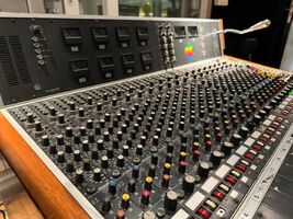 Console Studer 902 (24 Channels) - 9 000 €