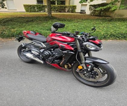 Triumph Street Triple