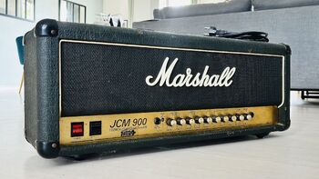 Tête d'ampli guitare Marshall JCM 900 - 100W Dual Reverb - 520 €