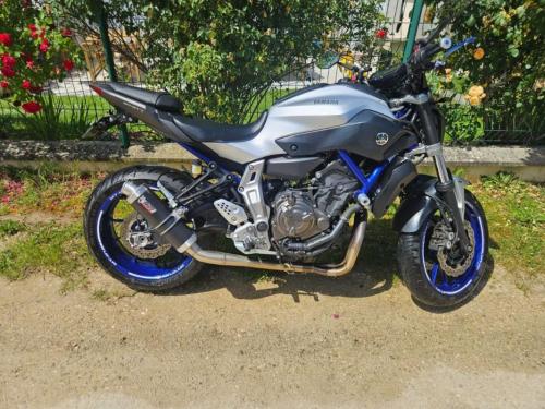 Yamaha mt07