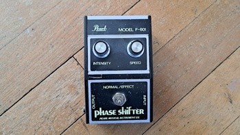 rare Phaser Pearl F601 - 150 €