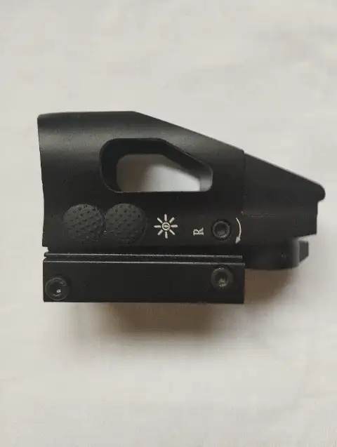 Point rouge multi réticules Swiss Arms