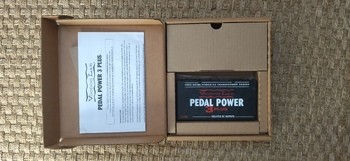 VOODOO LAB Pedal Power 3 Plus  - 240 €