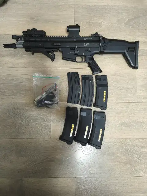 Réplique Airsoft SCAR-L Tokyo Marui + Batterie, Accessoires & Factures