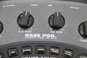 Vends LINE 6 Pod Bass - simulateur ampli basse - 120 €