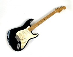 Fender Stratocaster Eric Clapton Signature 1994 Blackie - 1 599 €