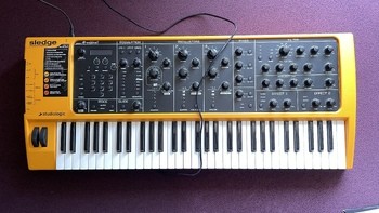 Studiologic Sledge 2 - 380 €