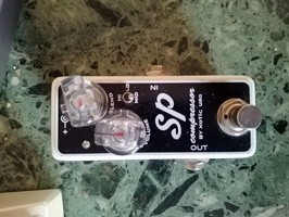Pédale Xotic en très bon état - 100 €