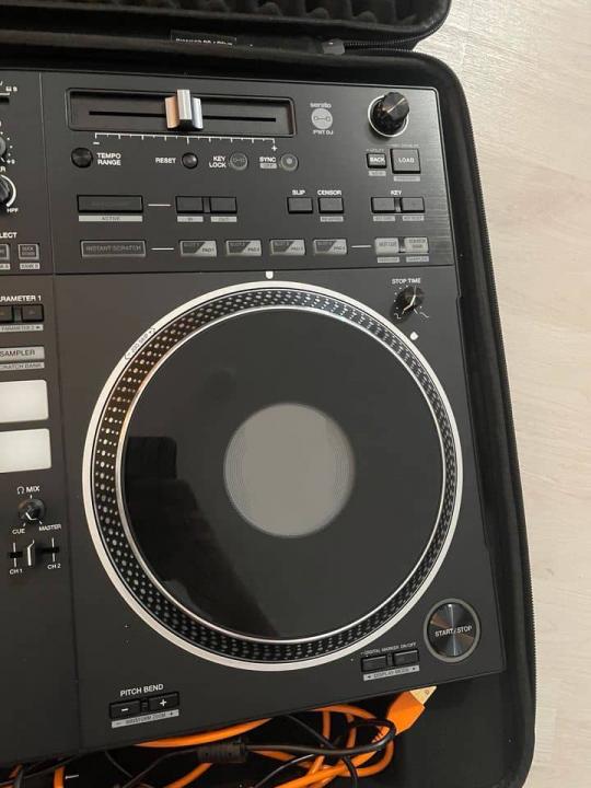 Pioneer DJ DDJ REV 7 Contrôleur